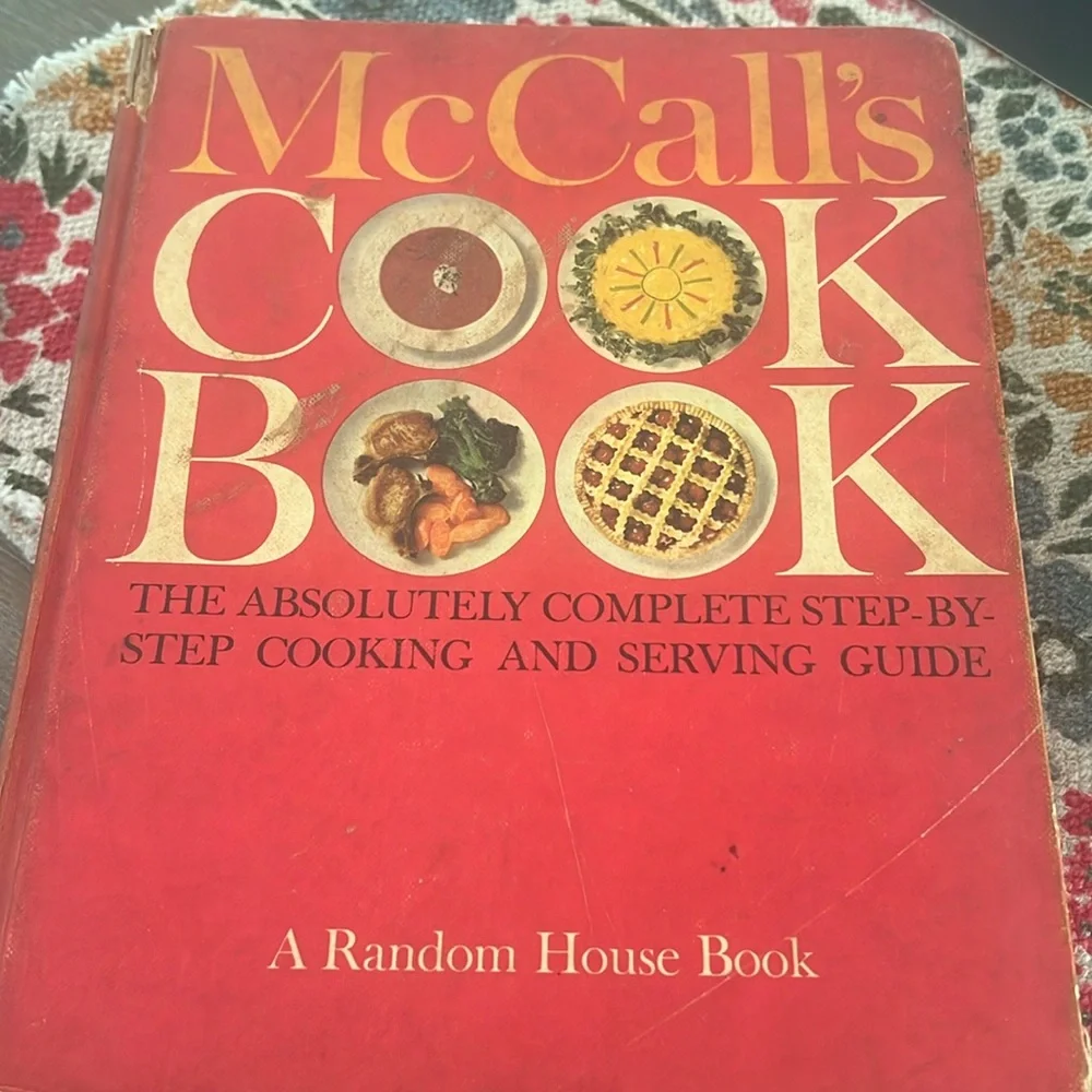 MC CALLS Complete cookbook. Vintage 1963. For the age its in great shape